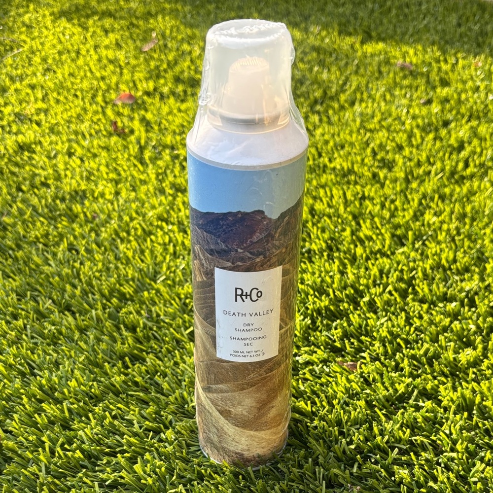 R+Co Death Valley Dry Shampoo with UV Protection
